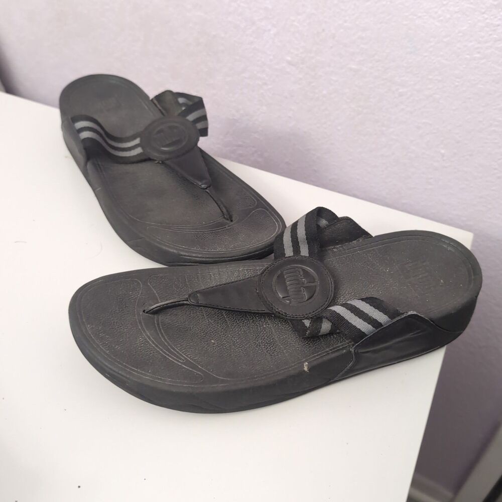 Fit Flop sandals Womens Size 10 Black Walkstar Toe-Post Slip On Flip
